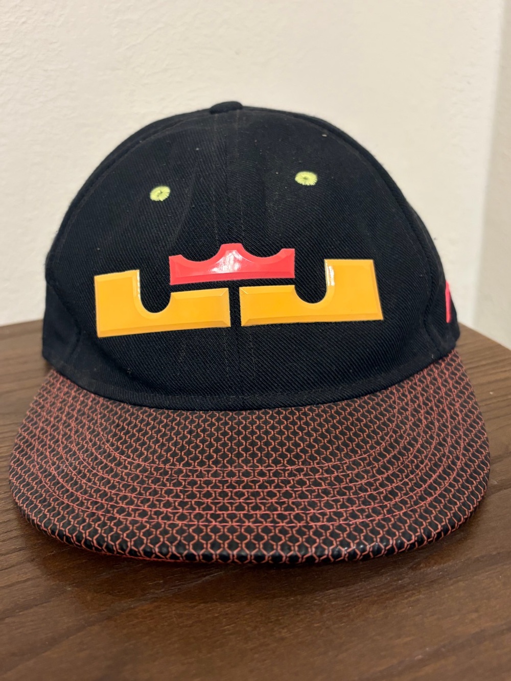 Nike True Lebron James King Crown Flat Brim Snapback Black /Multicolor Hat